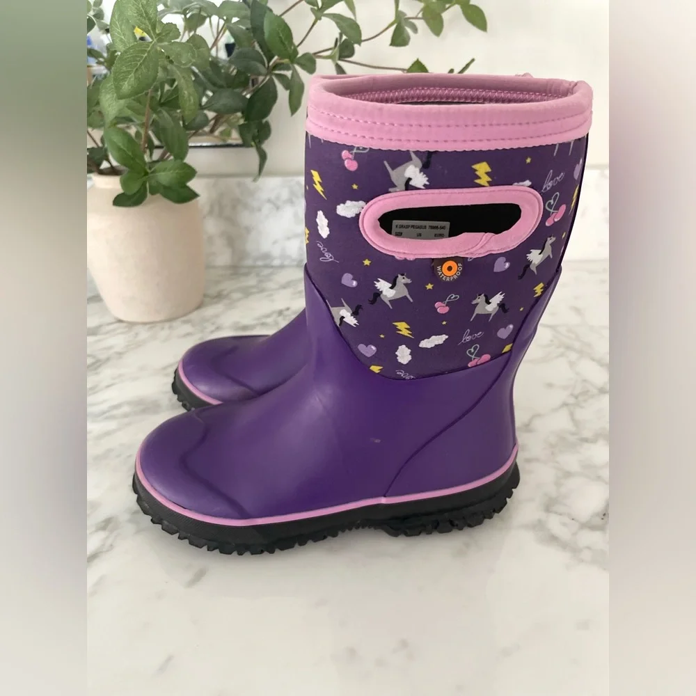 BOGS Kids‎ Classic Boots Pegasus Purple Big Kids Size 1 Waterproof Rain Snow